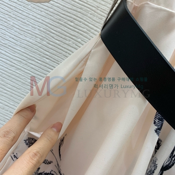   ǽ DO46643