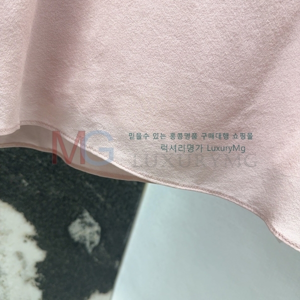    GU696639-2