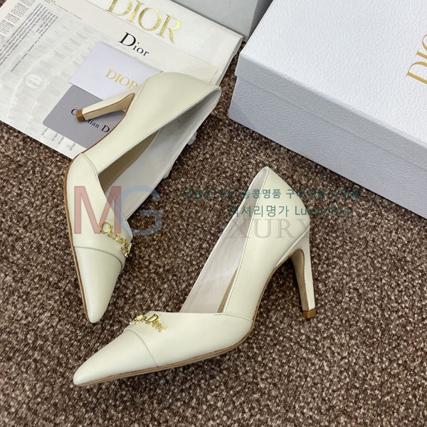 MY Dior    MZ2250990-1