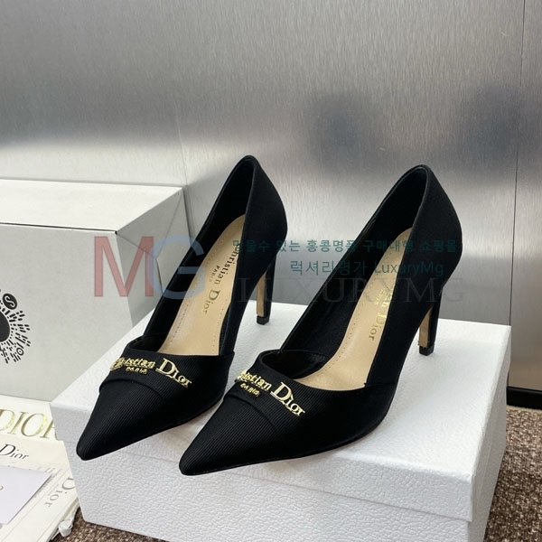 MY Dior    MZ2250990-4