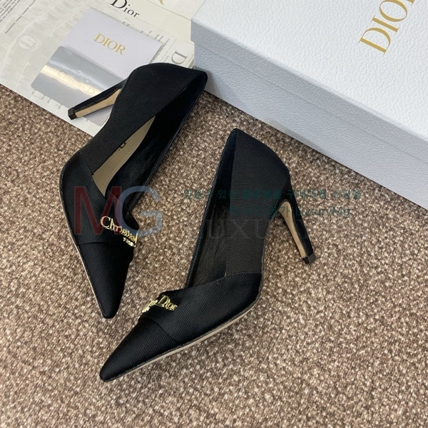 MY Dior    MZ2250990-4