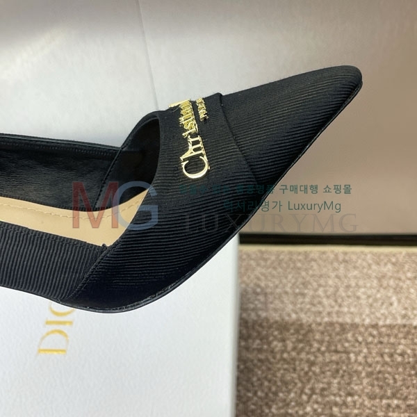 MY Dior    MZ2250990-4