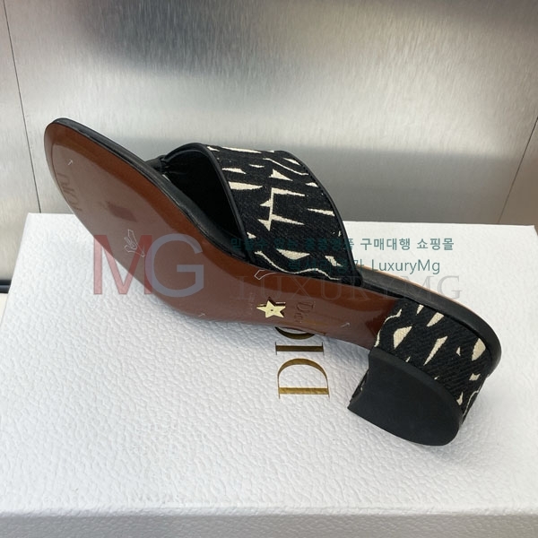   Miss Dior  MZ000641