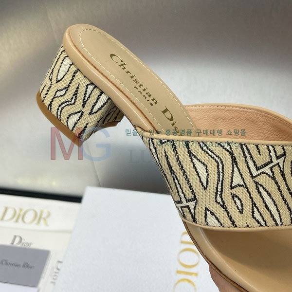   Miss Dior  MZ000641-1