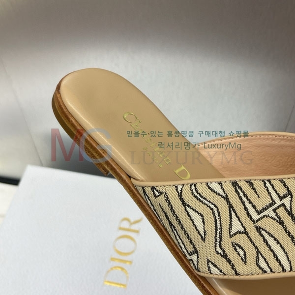   Miss Dior  MZ000642
