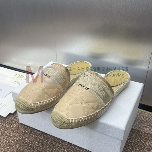 Dior Granville ĵ  DE9055504