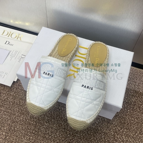 Dior Granville ĵ  DE9055504-1