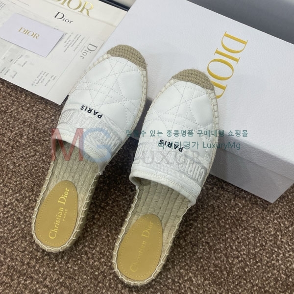 Dior Granville ĵ  DE9055504-1