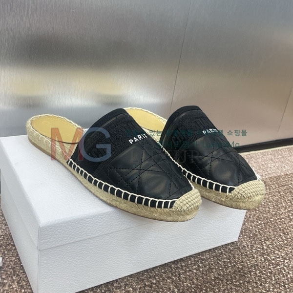 Dior Granville ĵ  DE9055504-2