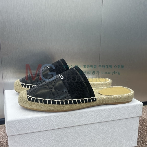Dior Granville ĵ  DE9055504-2