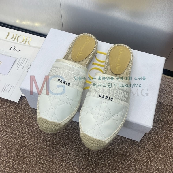Dior Granville ĵ  DE9055504-3