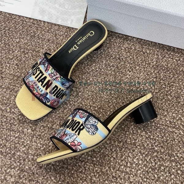    DR8990221
