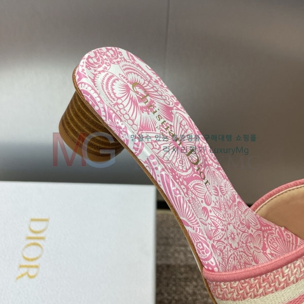    DR8990221-4