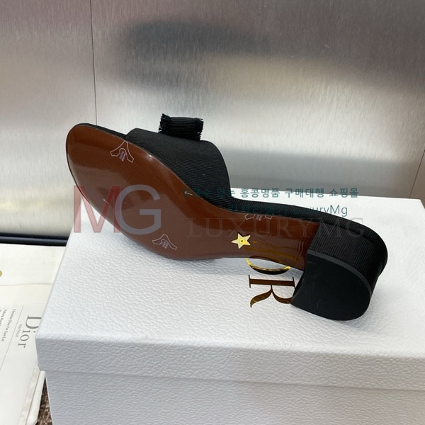    DR899062-1