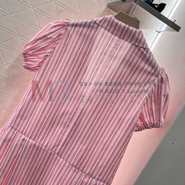  * ǽ CHY425216
