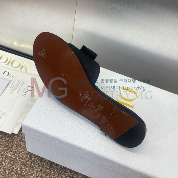    DR899063-1