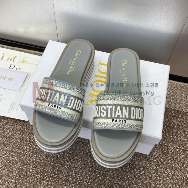     DR8992210-1