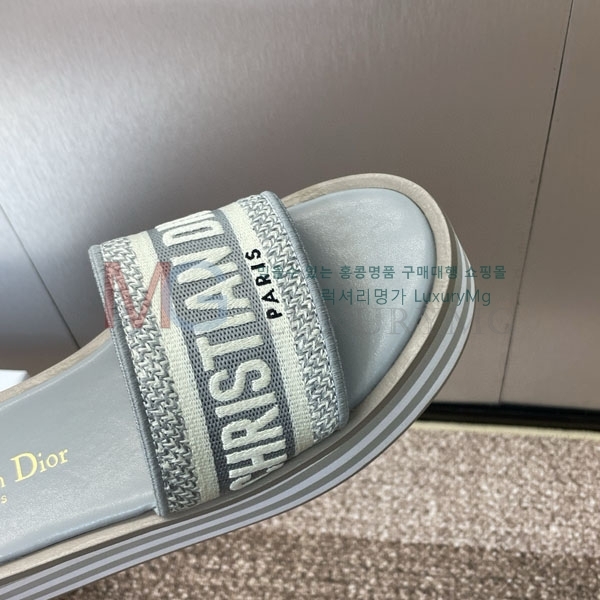     DR8992210-1