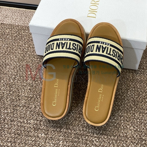     DR8992210-5
