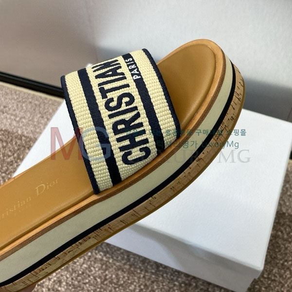     DR8992210-5