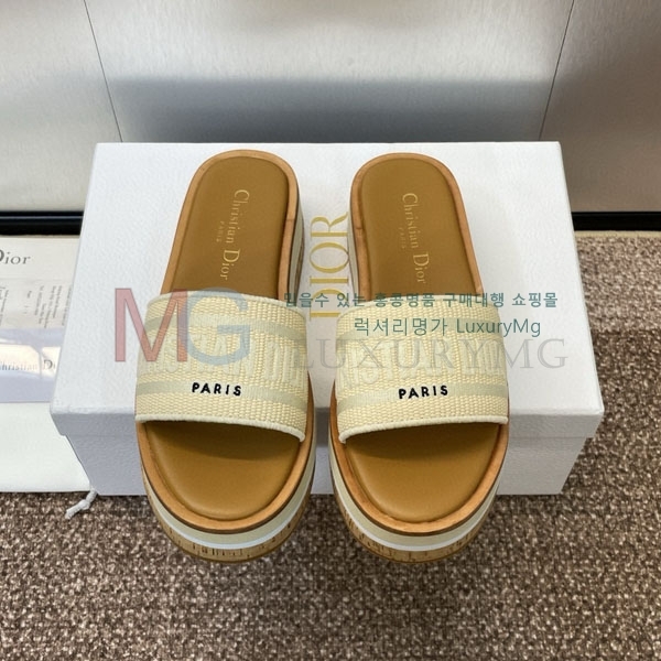     DR8992210-4