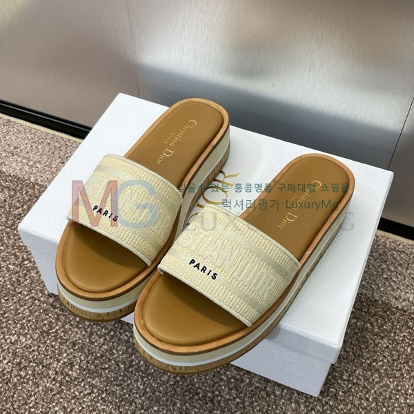     DR8992210-4