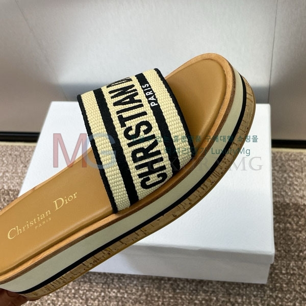     DR8992210-3