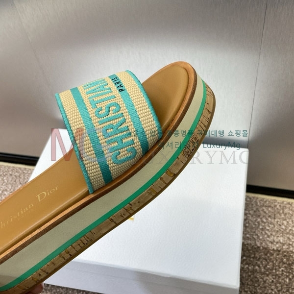     DR8992210-2