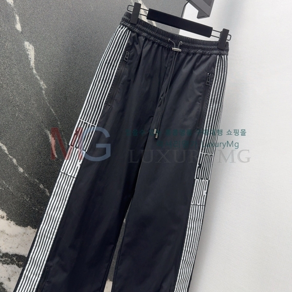    DO2111393-1