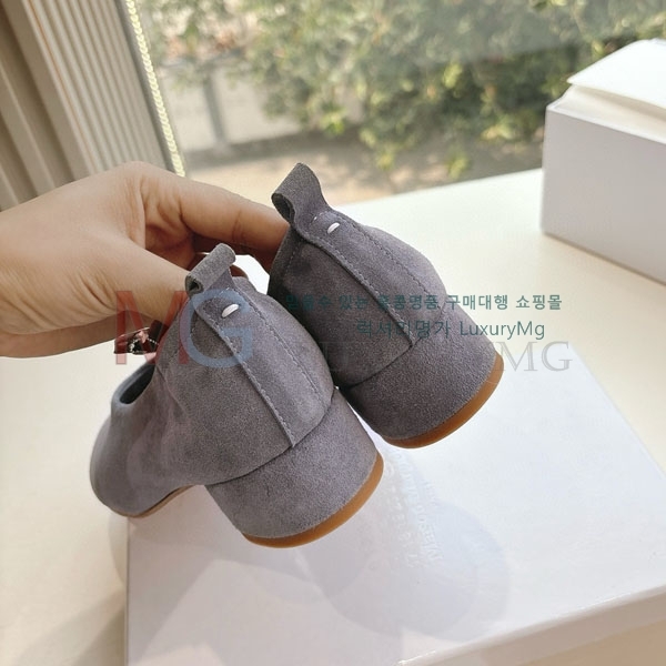  G012 ÷ mm600357-1