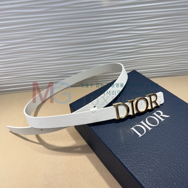   ƮDI4652170-2