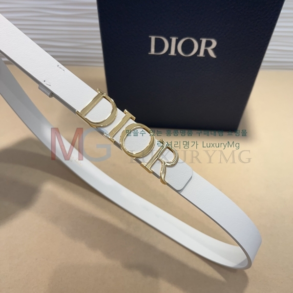  ƮDI4652170-2