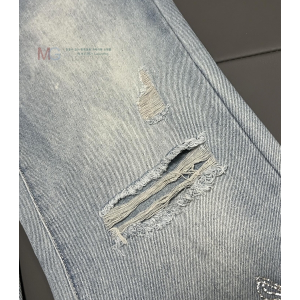  * û CHL418259-2