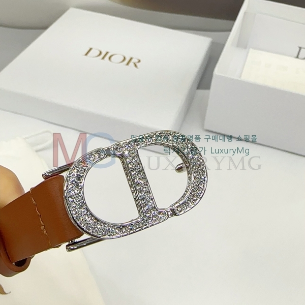   Ʈ DI564515-11 2CM