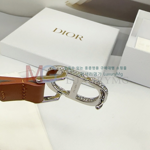   Ʈ DI564515-11 2CM