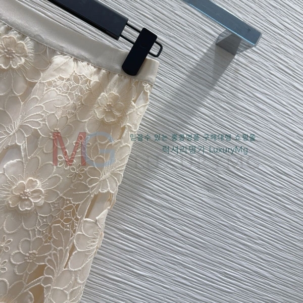   ĿƮ DO675249-2