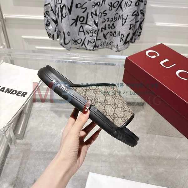    8GG36025-4
