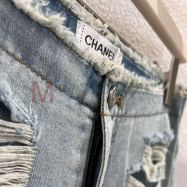  * û CH4186366