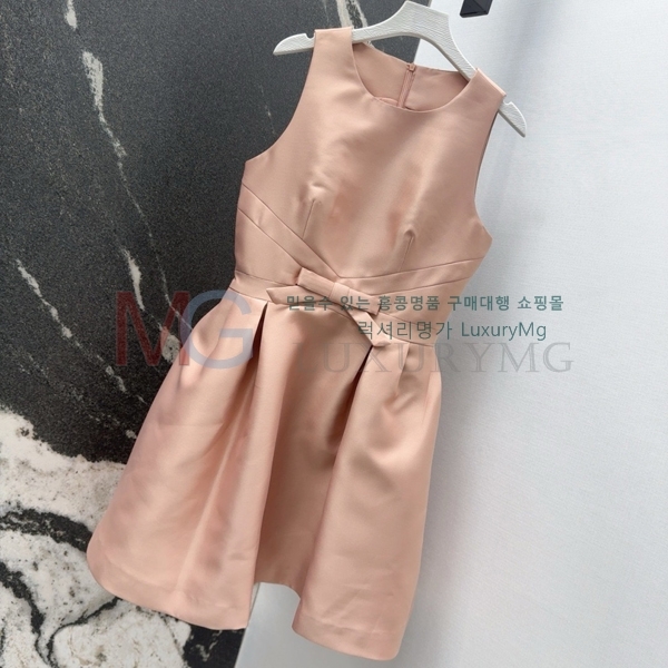   ǽ DO67111660-2