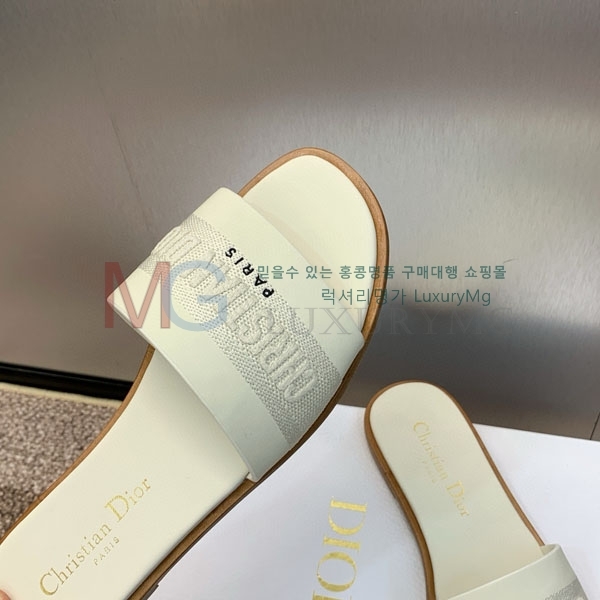   DI6541302-4