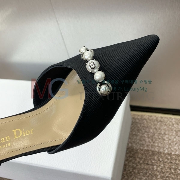   ̵  DI955660-1