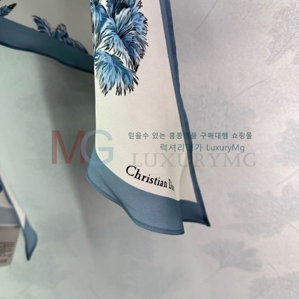    DR4953653