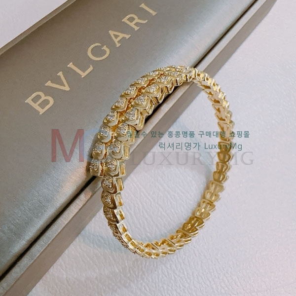 Ұ  BV665631