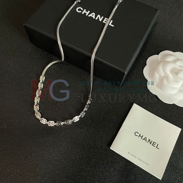 *  CH8066759