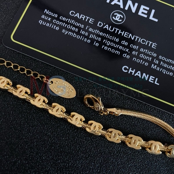 *  CH8066759