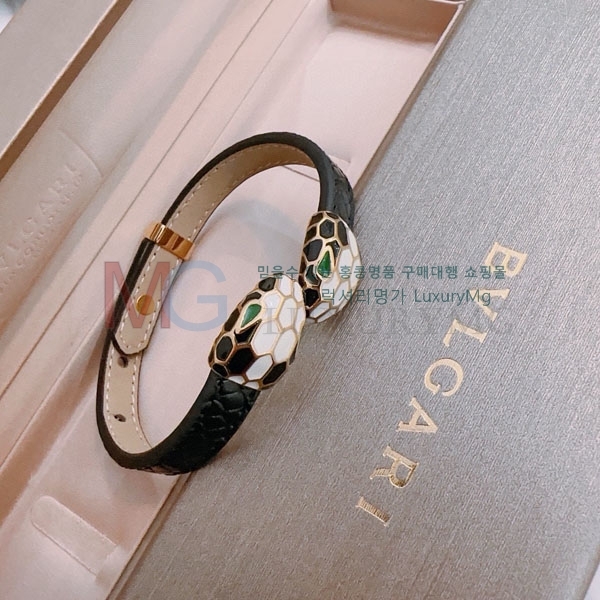 Ұ  BV665633