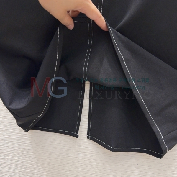   ǽ D25253644-2