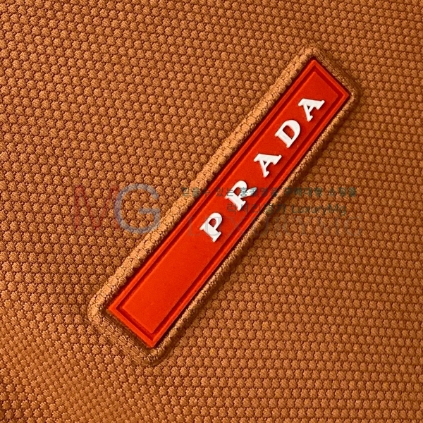   ī  Ƽ P11242163-4