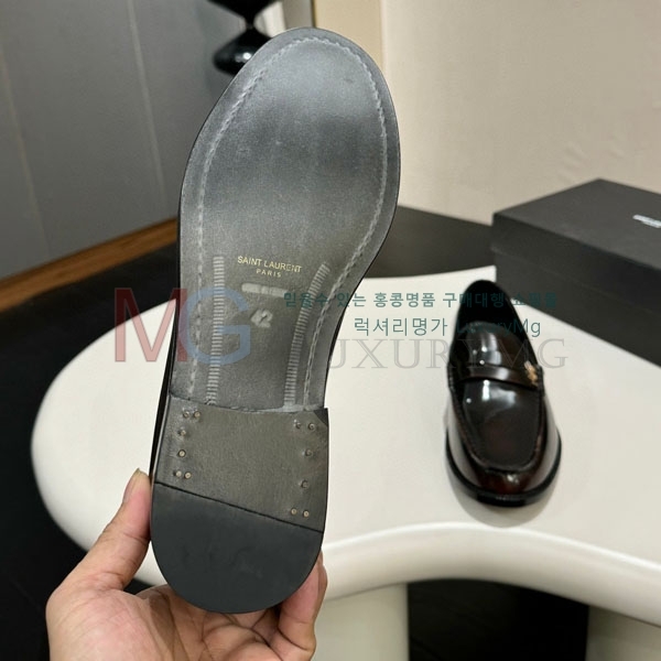 ζ   YSL56033-4
