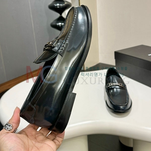 ζ   YSL56023-2